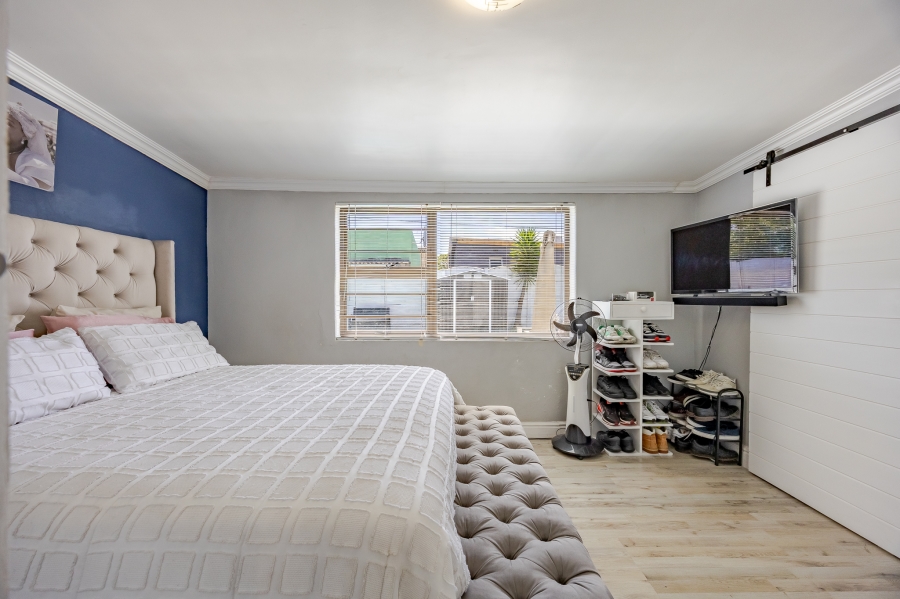 3 Bedroom Property for Sale in Avondale Western Cape